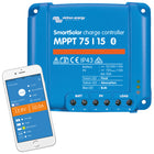 Victron mppt smart 100/50 regulator set på et bådinteriør