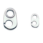 Ronstan Patent krog RF 7x24mm set fra siden, klar til brug på båden.