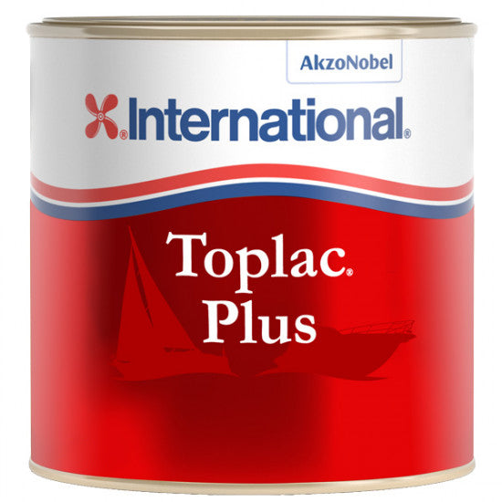 Off White lak i brug på bådskrog